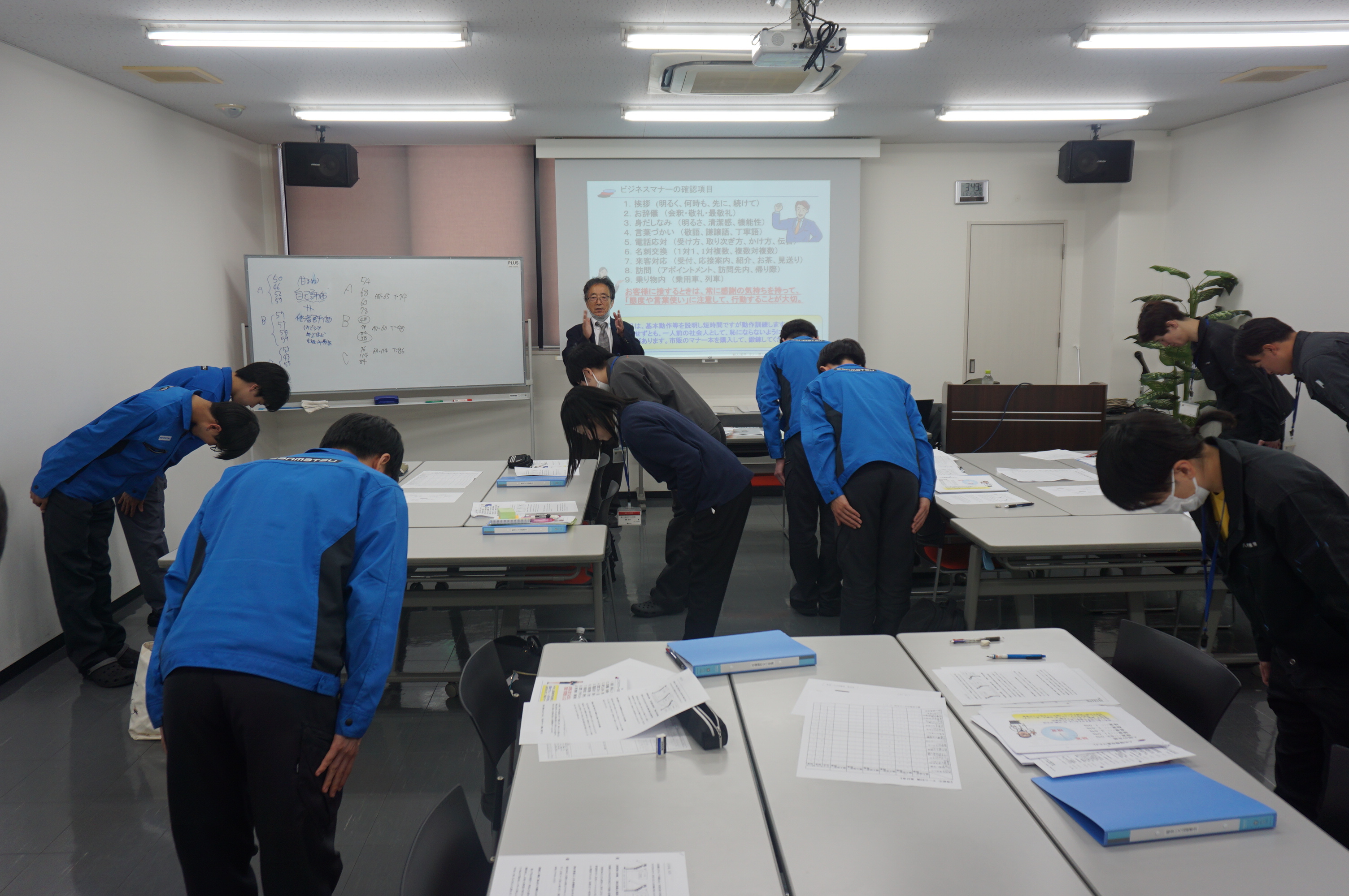 板金い・ろ・は研修会を実施しました