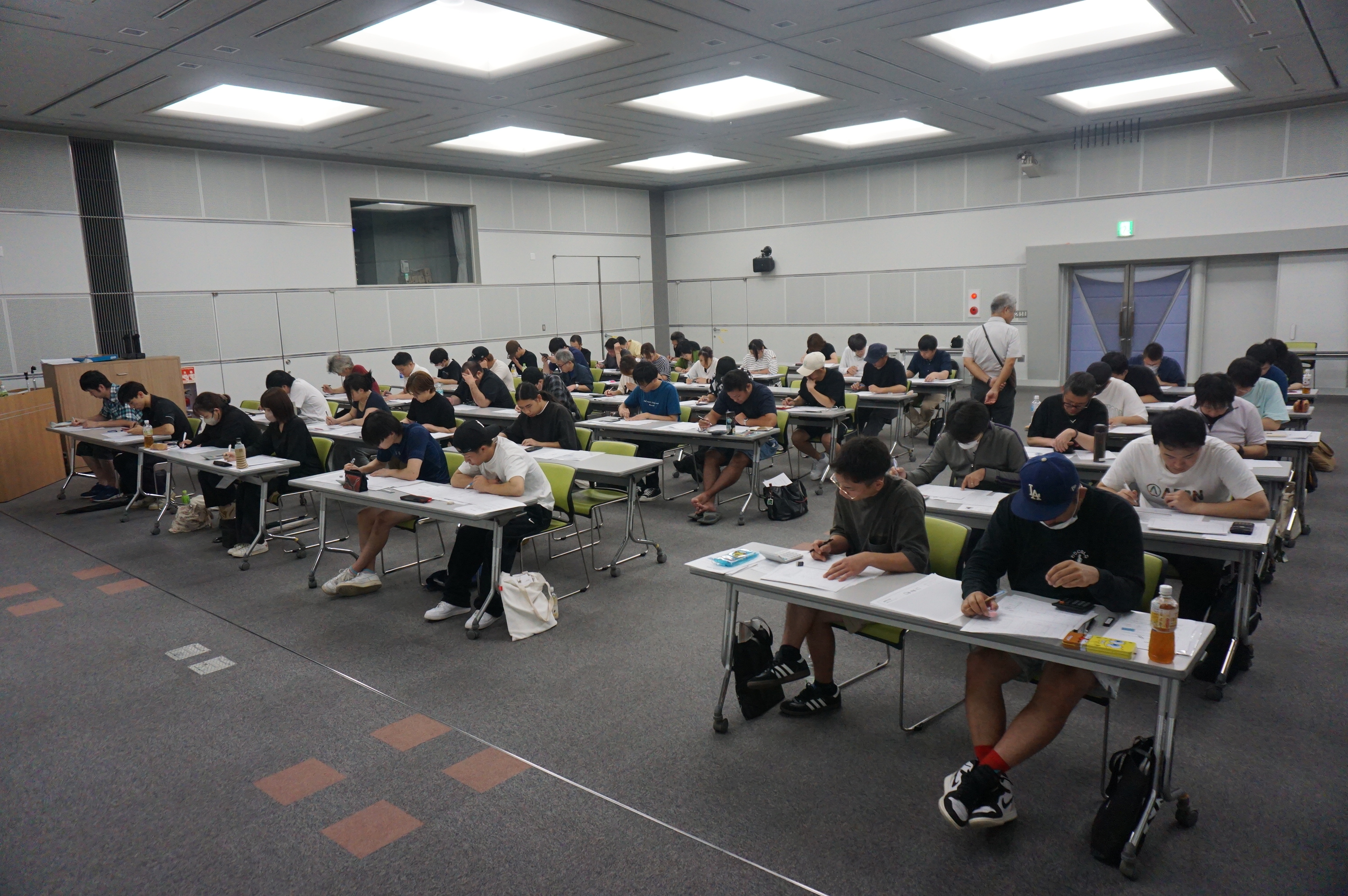 令和７年度板金図面検定試験を実施致しました。