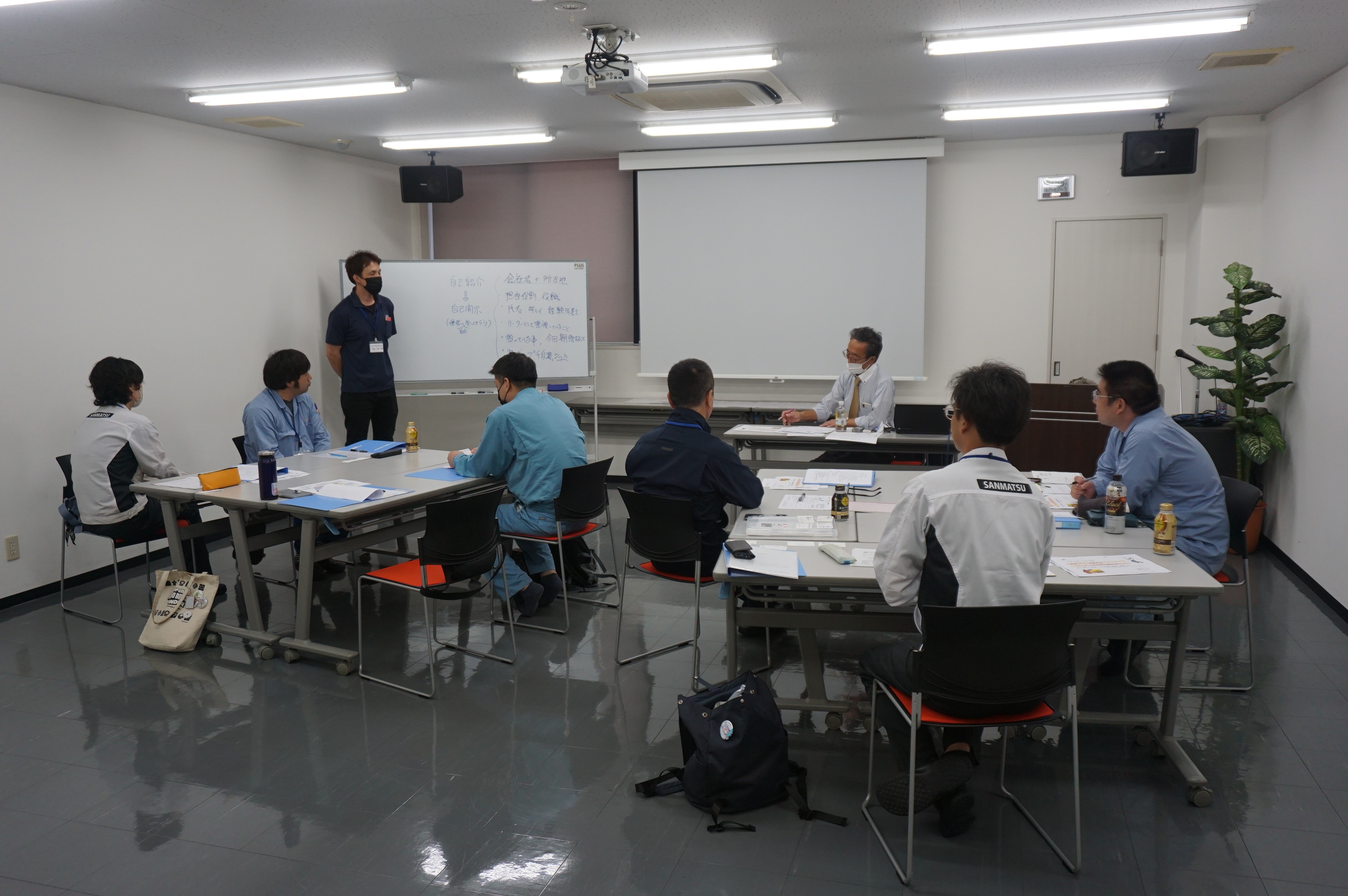 リーダー能力強化セミナー１回目を実施致しました