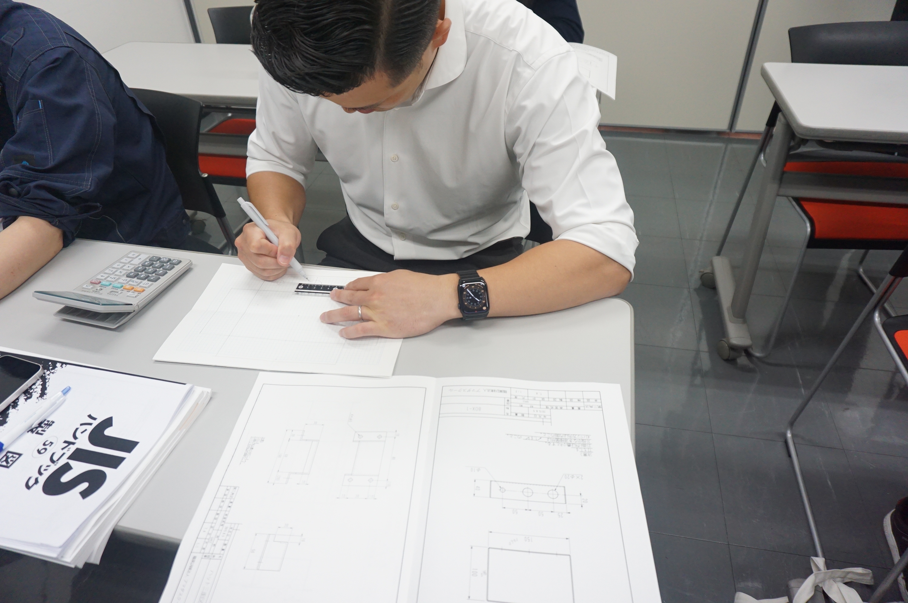 板金図面検定前講習会を実施致しました